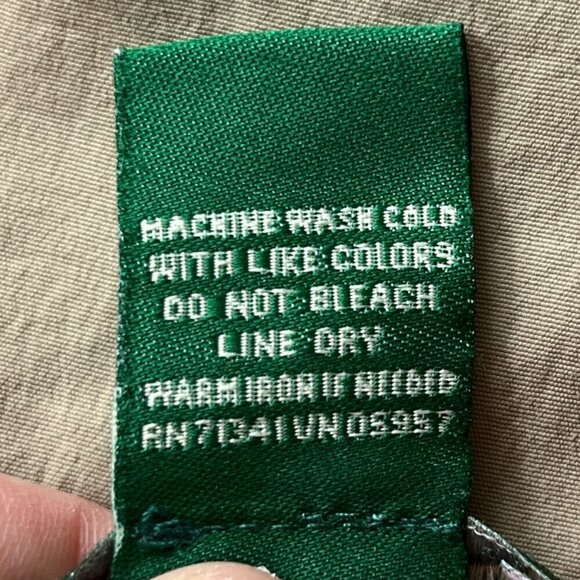 LL Bean Womens Nylon Cropped Hiking Pants Size 6 Beige Cinch Leg Gorpcore Trail - Picture 7 of 7